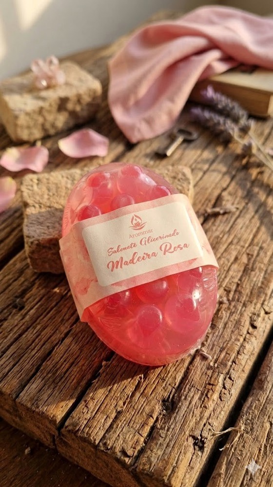 Sabonete Massageador de Madeira Rosa